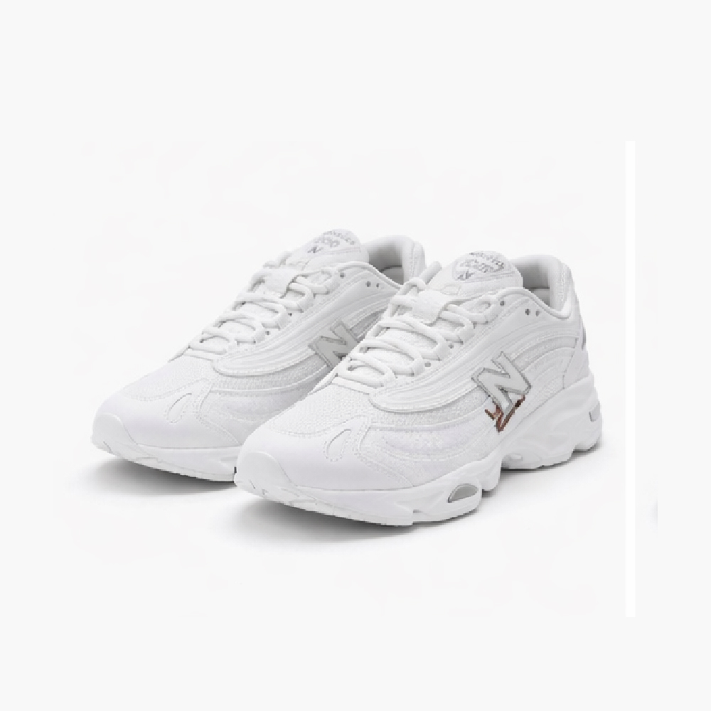 New Balance 1000