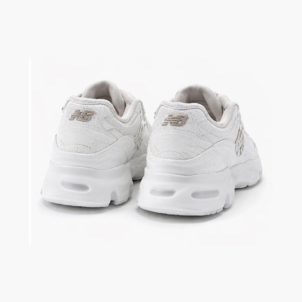 New Balance 1000